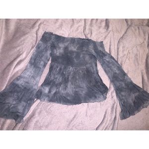 Off the shoulder, American Eagle shirt!